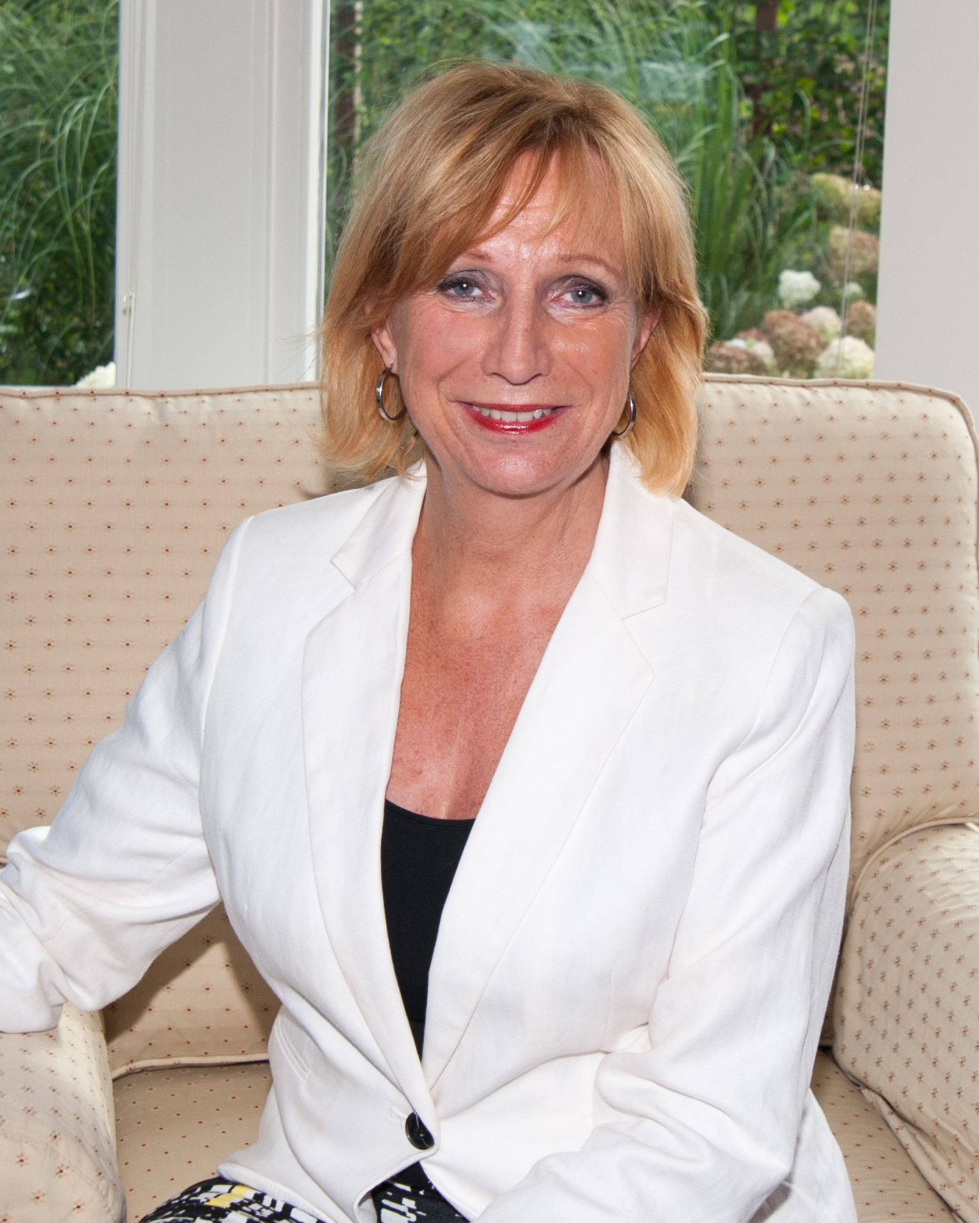 Yvonne van Dinten